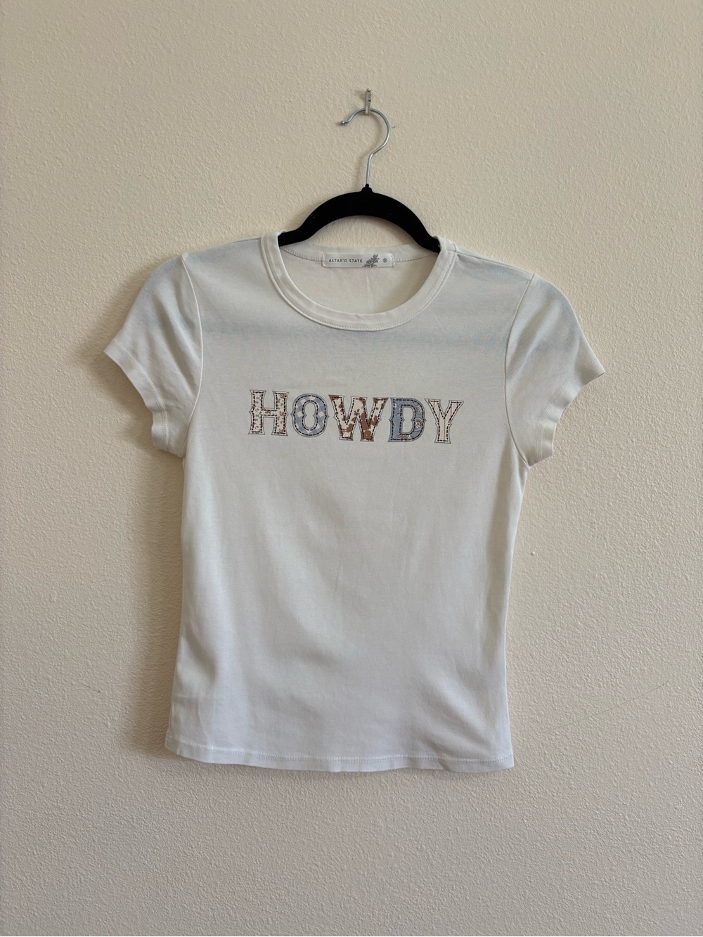 Howdy Graphic Baby Tee
